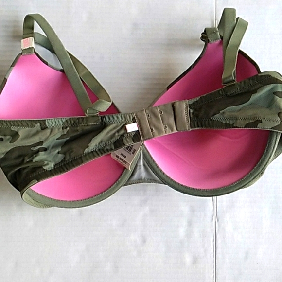 Victoria's Secret Camo Bra 36DD And 2 Panties Large - Picture 4 of 9